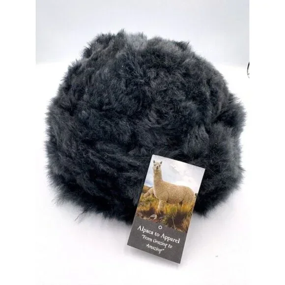 NWT Black Alpaca Fur Hat / 100% Baby Alpaca / Luxuriously Soft & Warm / One Size - Picture 1 of 4